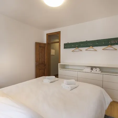 Rustic Flat At Lisbon's Heart