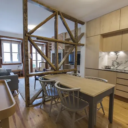 Appartement Rustic Flat At Lisbon's Heart *