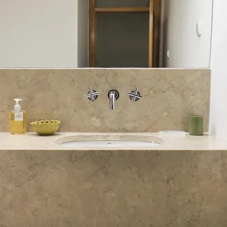 Rustic Flat At Lisbon's Heart Lissabon