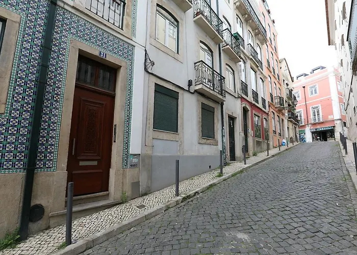 Appartement Rustic Flat At Lisbon's Heart