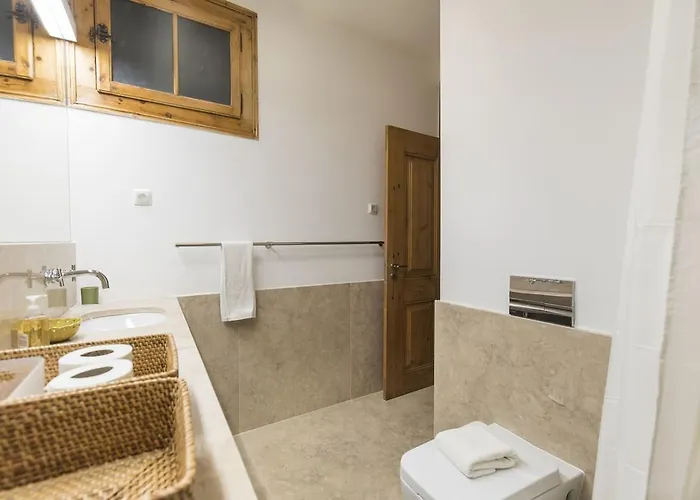 شقة Rustic Flat At Lisbon's Heart *