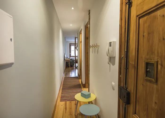 Rustic Flat At Lisbon's Heart