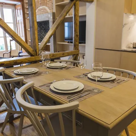 Lovelystay - Rustic Flat At Lisbon's Heart Apartmán